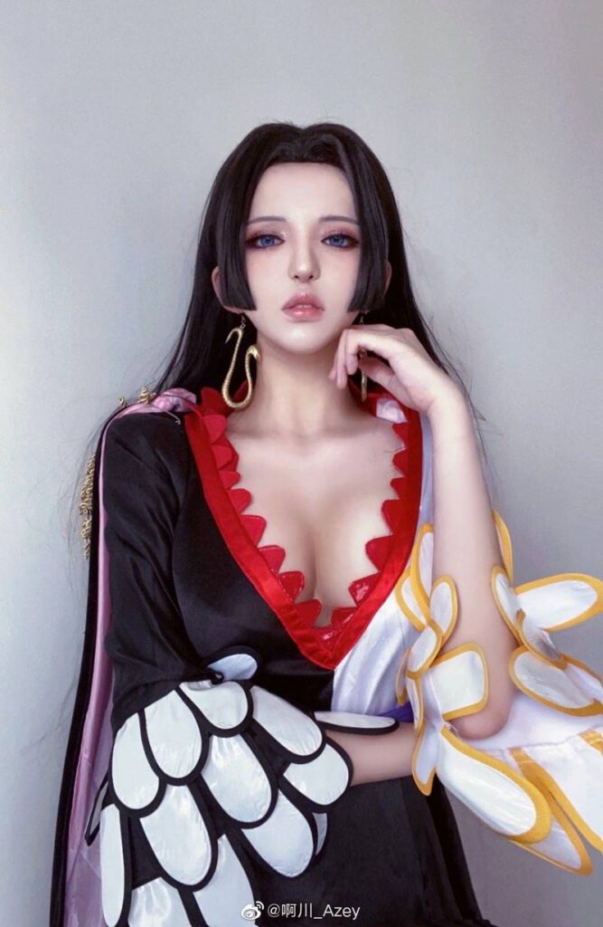 Phiên bản cosplay Boa Hancok này xứng đáng 11/10 phải không các bạn?